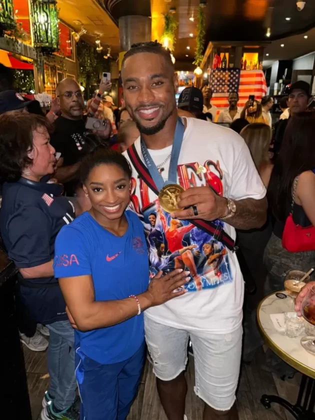 Jonathan Owens Trolled for Wearing Simone Biles’ Gold Medal!