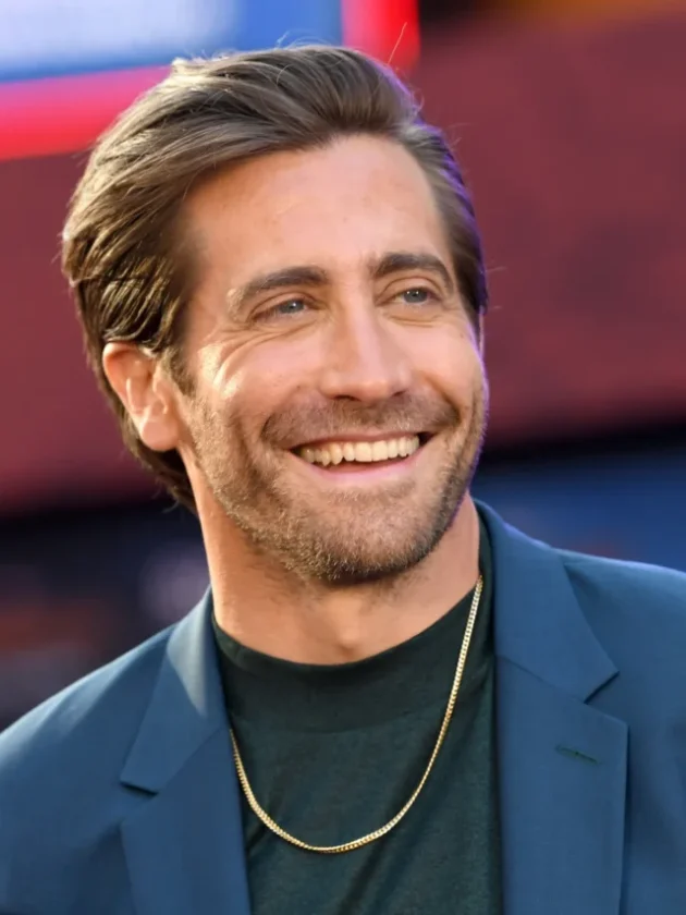 Jake Gyllenhaal’s Private Love Life Takes a Rare Public Turn