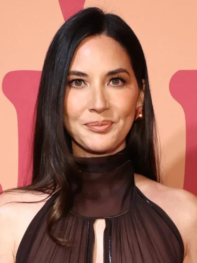 Olivia Munn Crashes The Daily Show to Roast Trump’s Tariff Moves